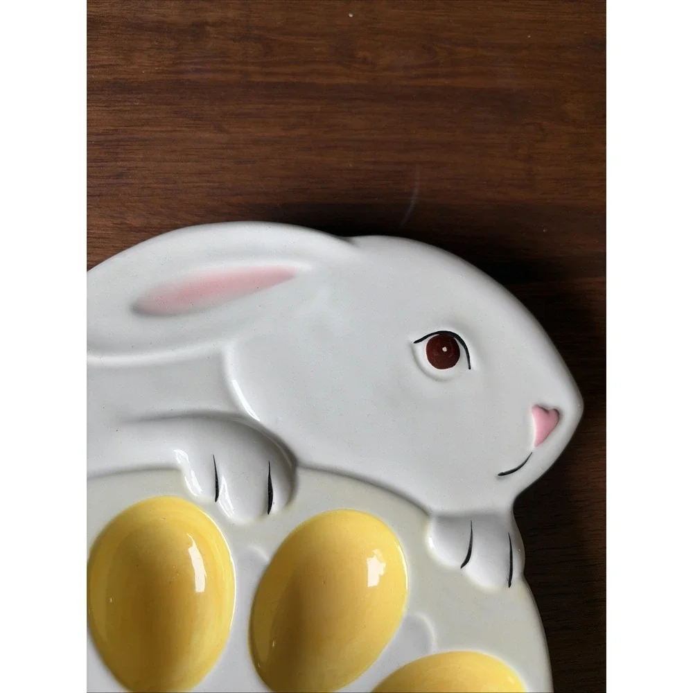 PIER 1 CERAMIC BUNNY DEVILED EGG PLATE